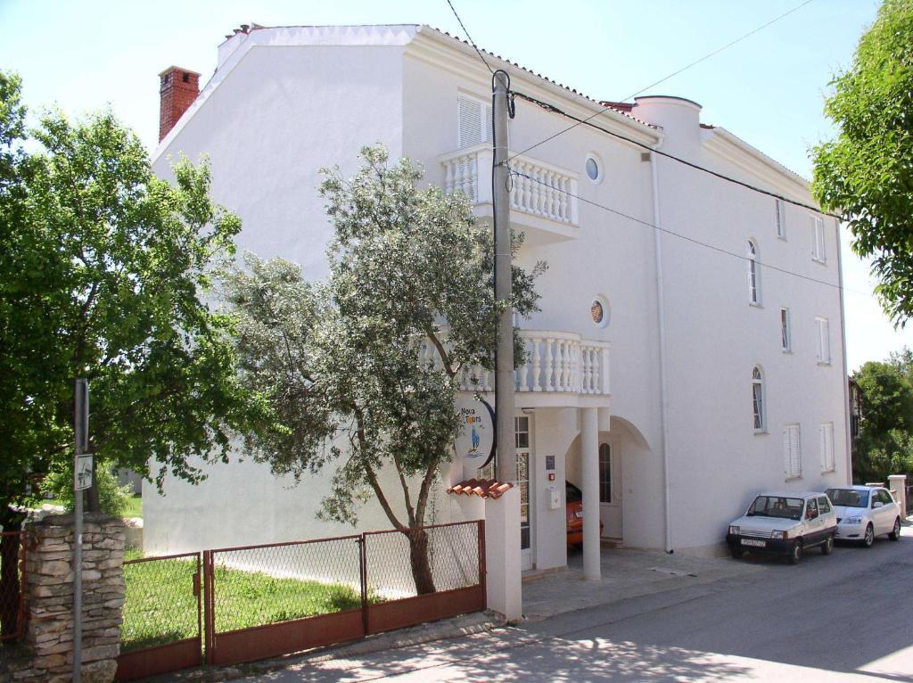 Apartments Paloma Blanca Medulin Exterior photo